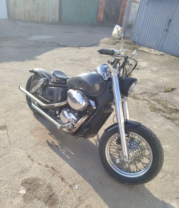 Honda shadow 400