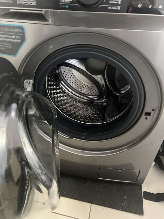 Máquina de Lavar Roupa Becken BoostWash 8kg 1400rpm