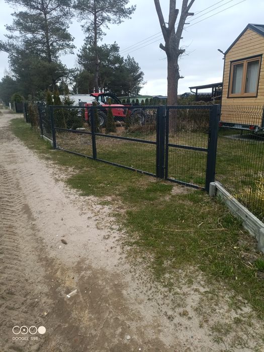 Montaż ogrodzeń panelowych bram