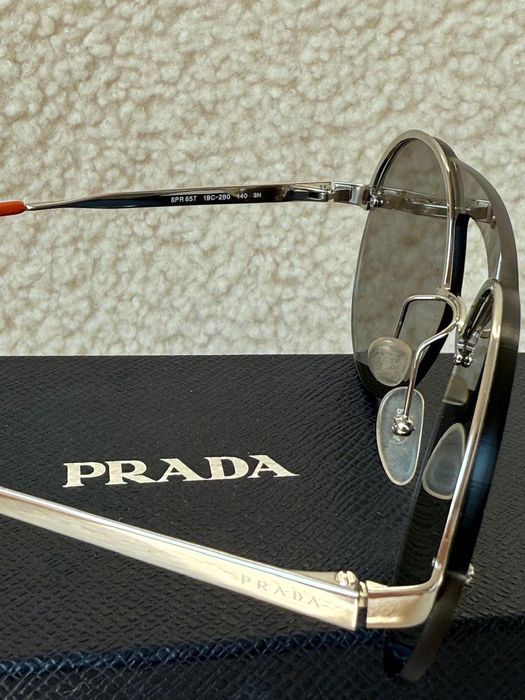 Okulary przeciwsłoneczne Prada