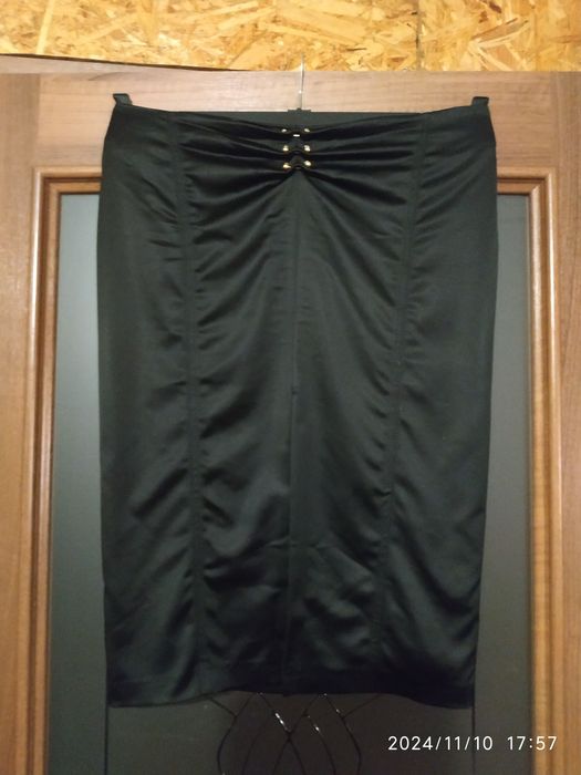 Жіноча стильна спідниця