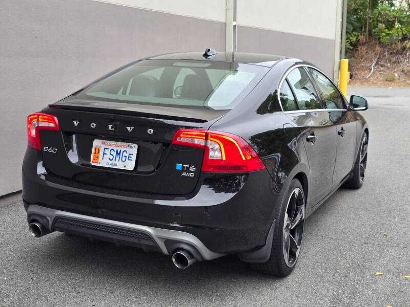 2016  Volvo  S60