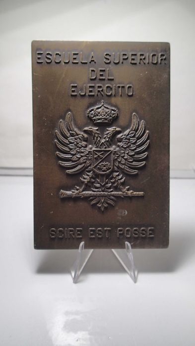 Placa em Bronze da Escuela Superior del Ejército