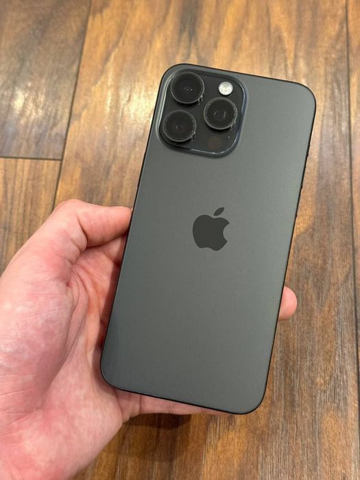 Чудовий  Iphone 15Pro Мах  256GB  Neverlock, АКБ 90%,фіз сім!