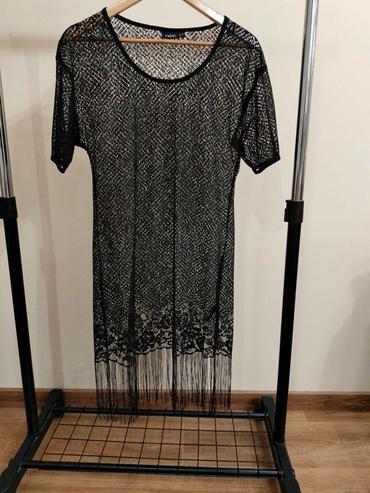 Ажурна футболка, туніка із бахромою