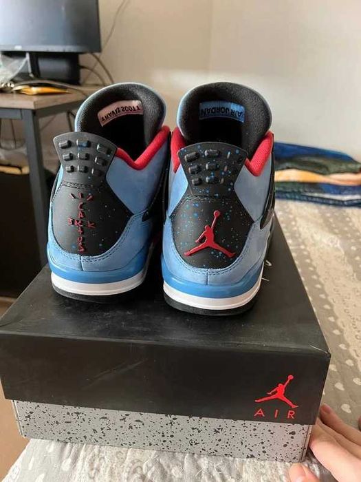 Buty damskie Trampki  Jordan_4_Retro_Travis_Scott_Cactus_Jack R.40