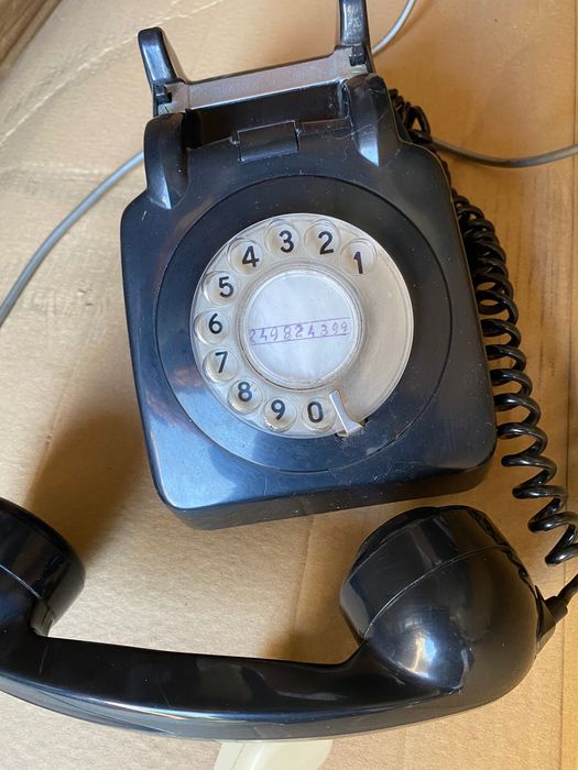 Telefone de fios antigo 1984
