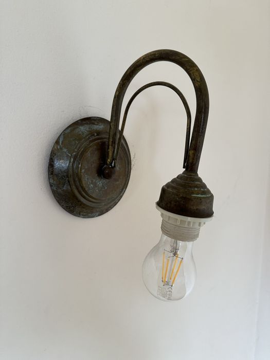 Lampa na ściane - liczba 2