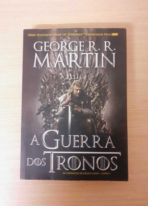A Game of Thrones: A Song of Ice and Fire (Book 1)64398415165954120