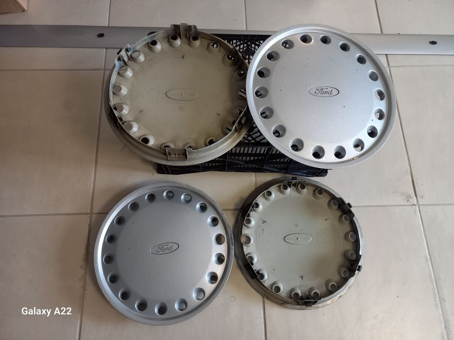 Tampões de roda Ford