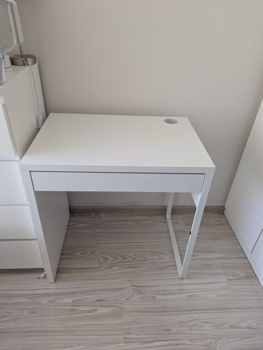 Biurko  Ikea MICKE 73x50, odbiór własny, Kałduny