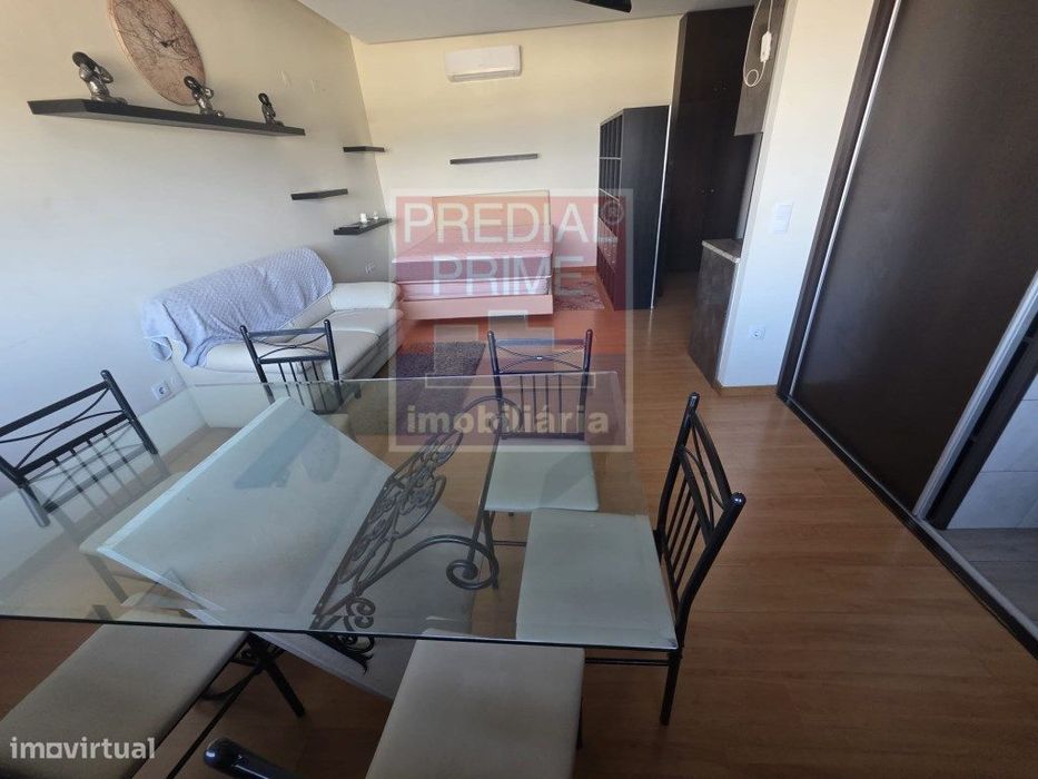 Apartamento T0 Em Vila Nova De Gaia — Vilar de Andorinho, Porto