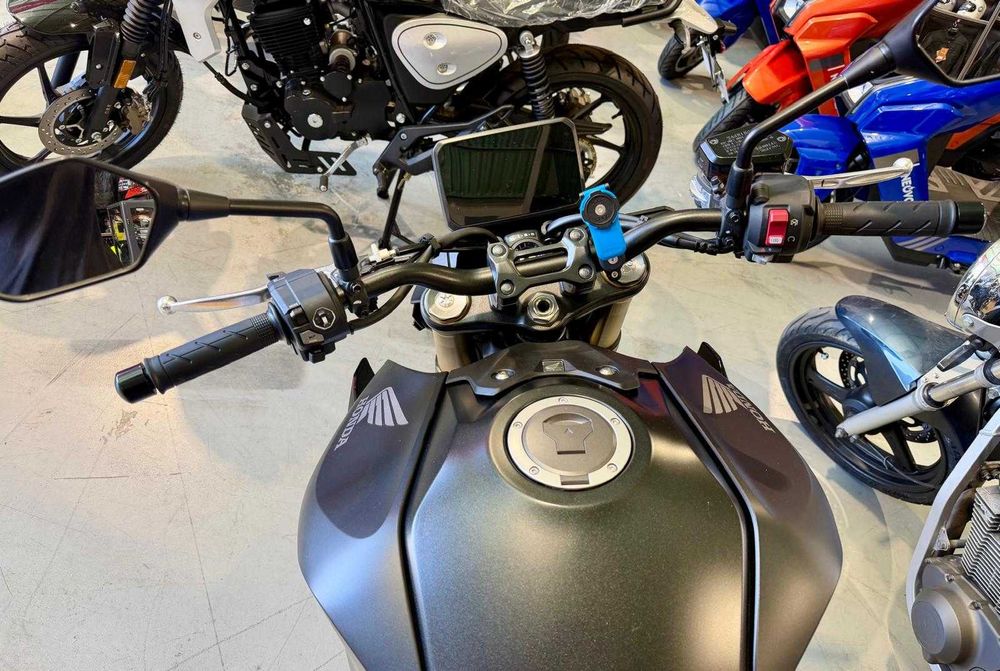 Mota Honda CB1000
