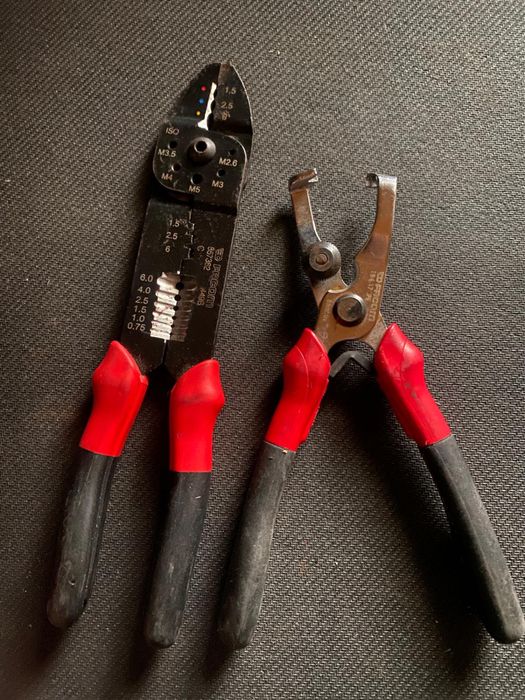 Alicates descarnar Facom