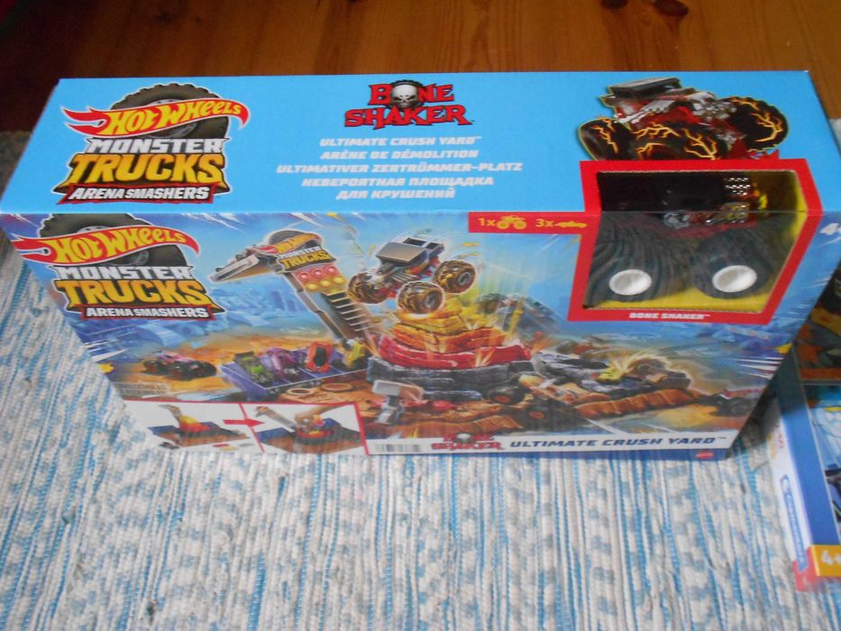 Hotwheels- arena smashes e puzzles NOVO