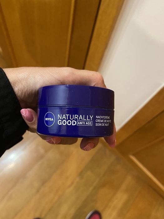 Nivea anti-aging Naturally good