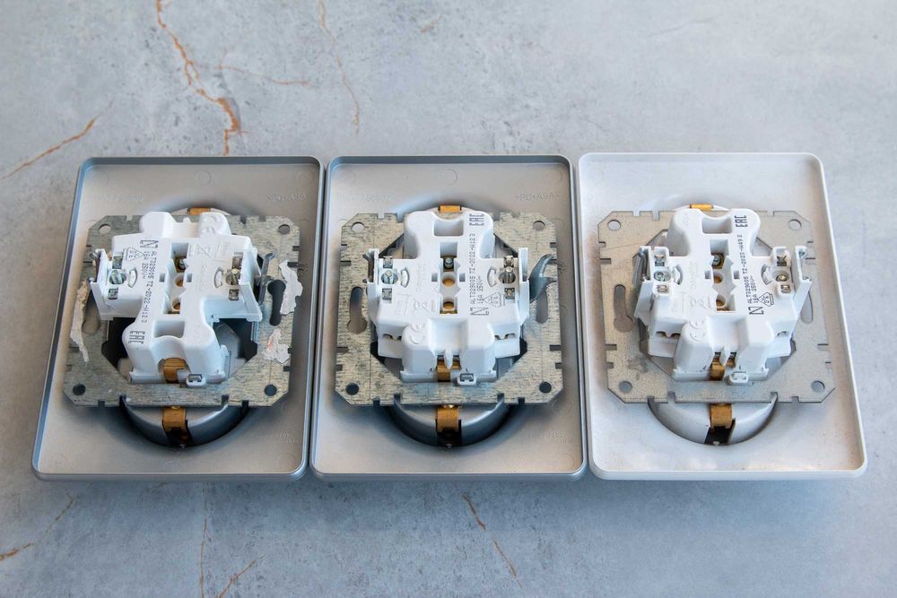 Розетка Schneider Sedna Design SDD313221
