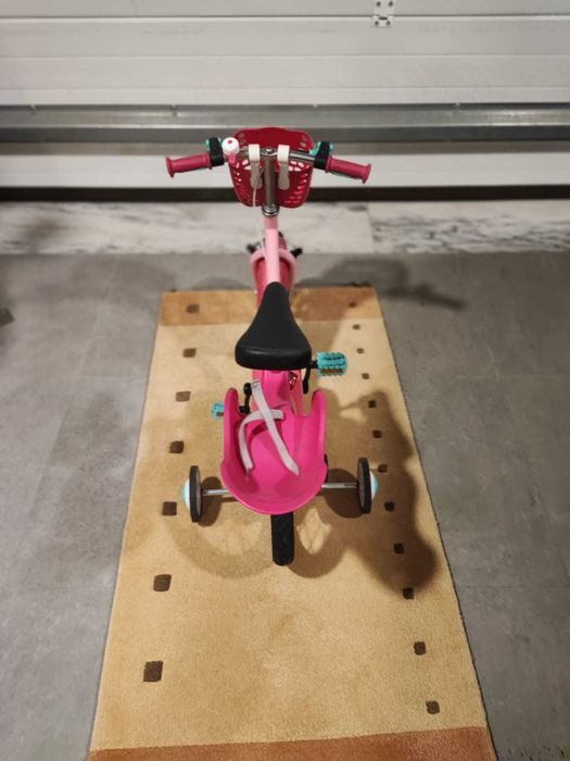 Bicicleta de criança B TWIN como nova e com preço para desocupar