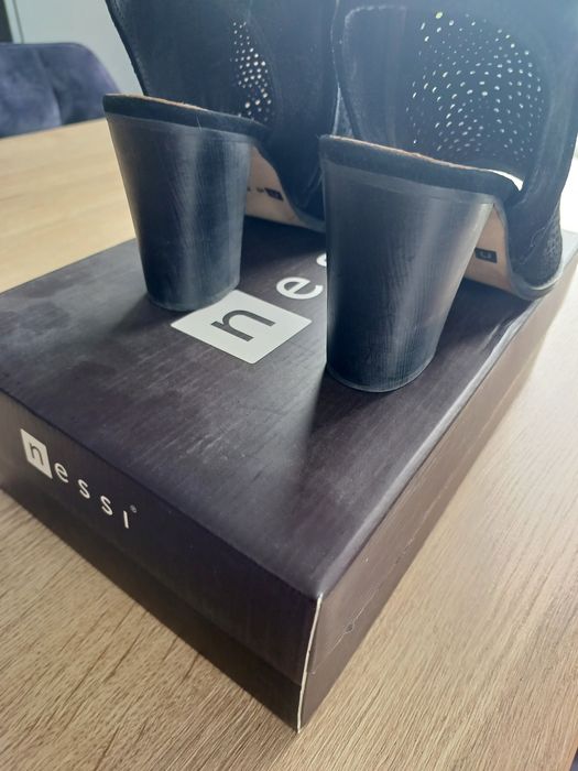 Botki skórzane Nessi r.37