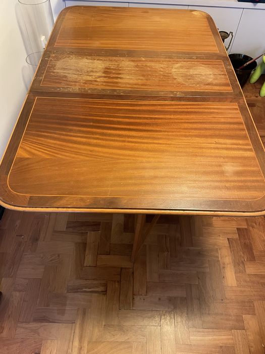 Mesa de madeira com 3 tamanhos