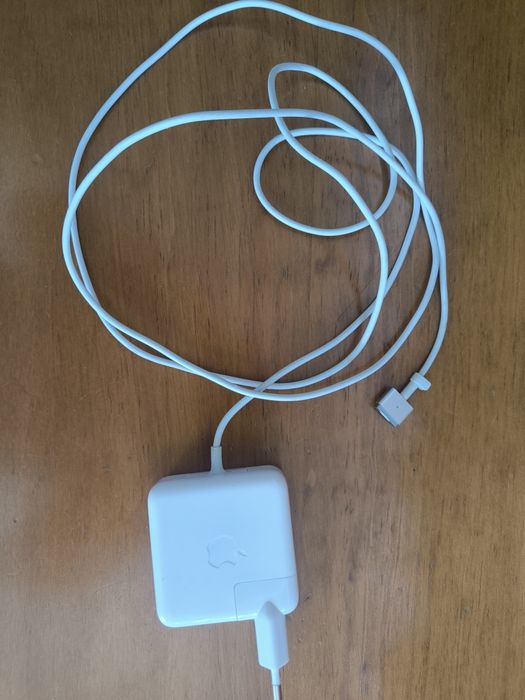 MacBook air 7,2 (2017)