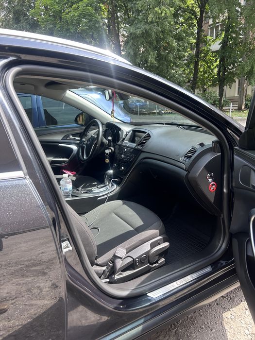 Opel Insignia 2.0 TDI AT