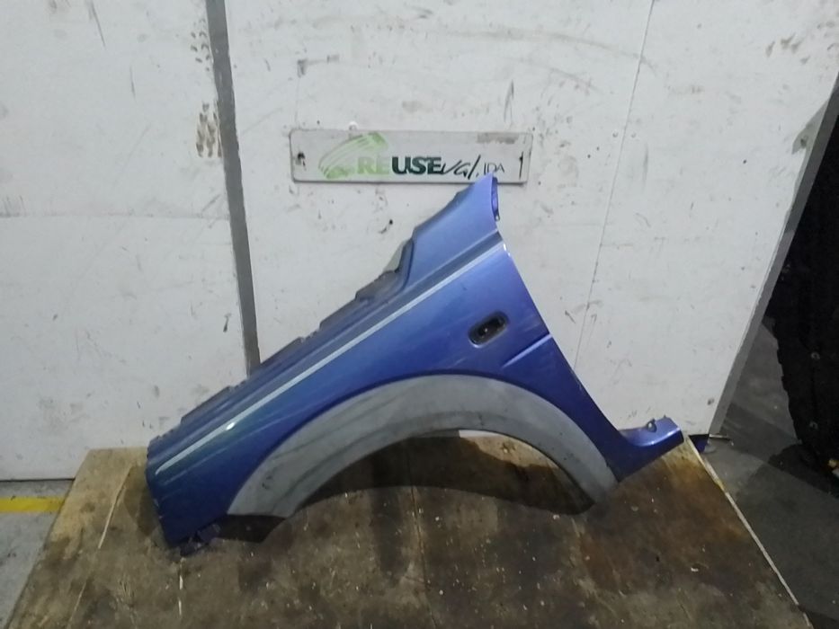 Guarda-lamas esquerdo LAND ROVER Freelander (L314)