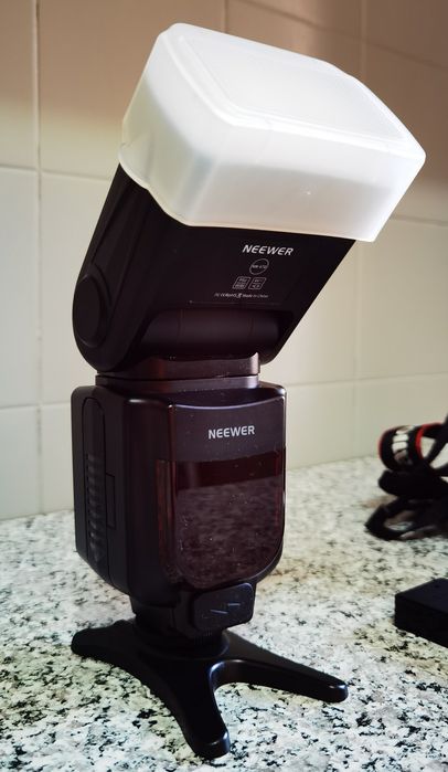 Canon eos 800d + lente 18-135mm