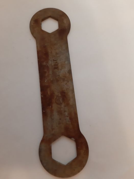 Продам Ключ Гаечный СССР