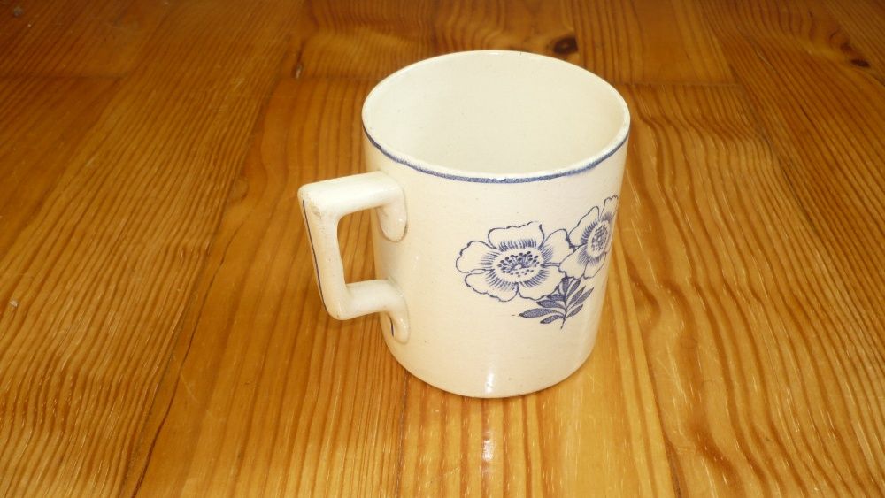 Malga e Caneca em louça de Massarelos - Antigos