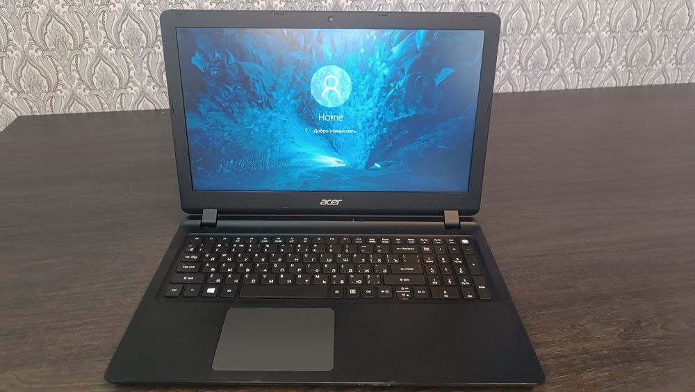 Ноутбук Acer Aspire ES15 ES1-533-C7GW 15,6" (NX.GFTEU.044) black