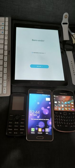 Vendo telemóveis tablet e outros