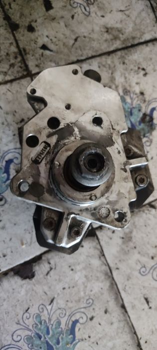 Bomba injetora Bosch Renault 2.2 DCI 150 CV