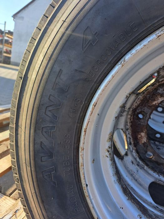 Opony koła przód Sava Avant 4 235/75/17.5