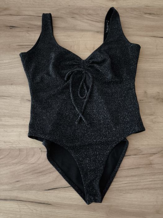 Body błyszczące  Bershka