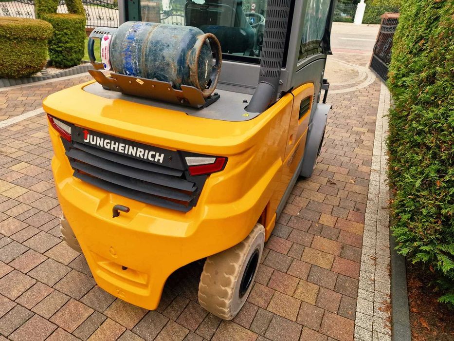 Jungheinrich TFG 435s 3.5t 2021 GAZ LPG Wózek Widłowy 3.7m 4 sekcje Białe opony