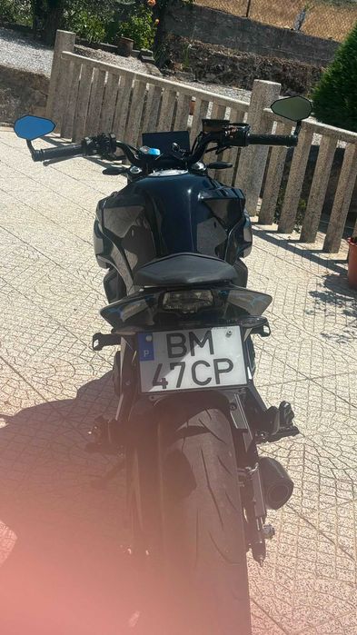 CFMoto 650nk com extras