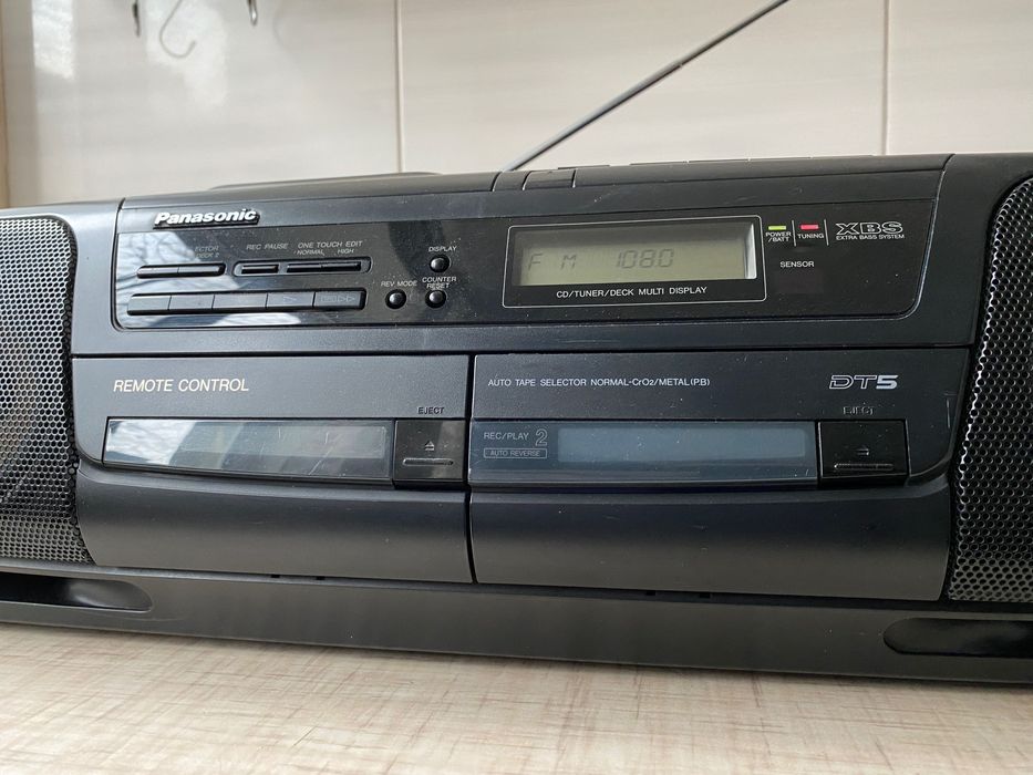Panasonic RX DT5. Магнитола. Вход AUX