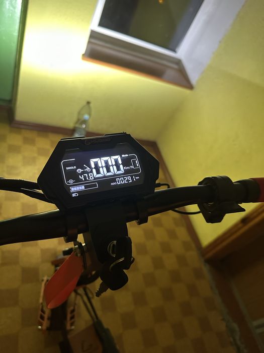 елктросамокат kugoo G2 max (2025)