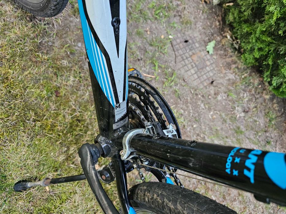 Rower GIANT Revel 3/ koła 26/ rama M/ wzmacniane koła