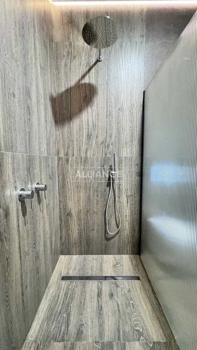 Будинок з сучасним проектом у Крихівцях