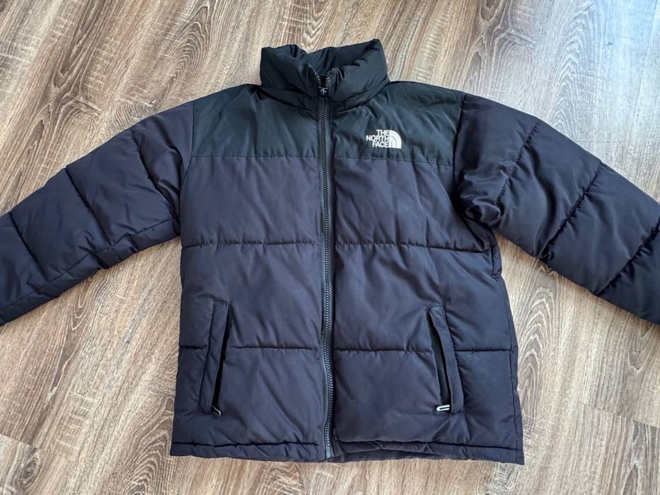Продам The north fase 700 пуховик