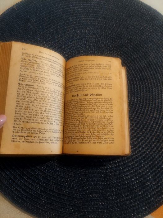 Mszał na niedziele i święta Volks Schott