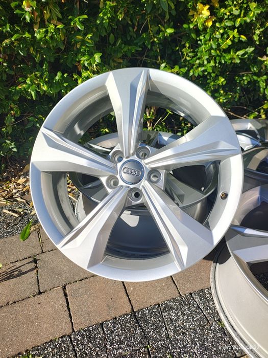 19 Audi 5x112 7J et34 nr 80A 601025K