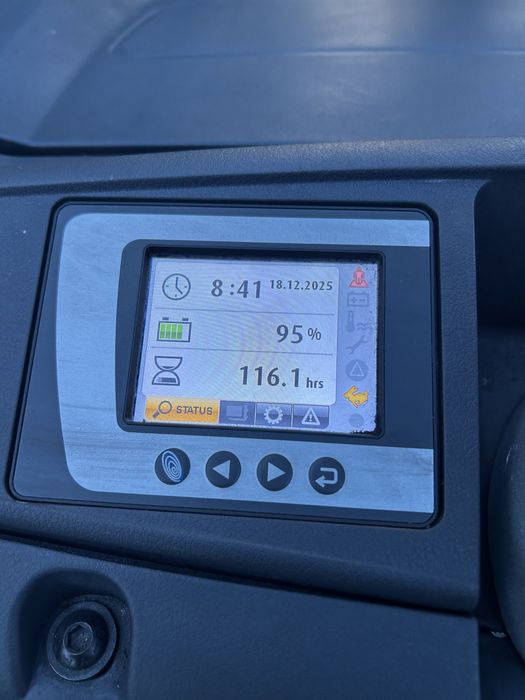 Wozek paletowy elektryczny Still EXV 14 SF