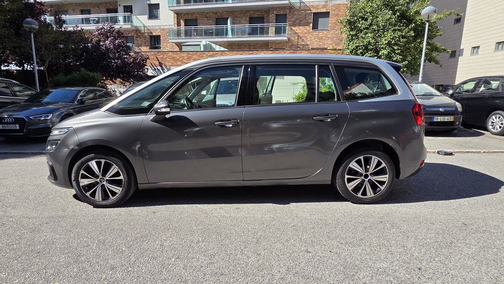 Citroën C4 Spacetourer 2019 — photo 2
