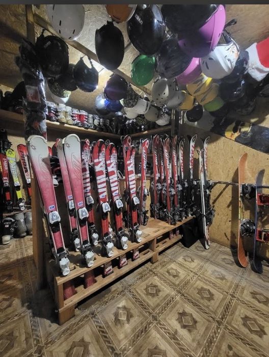 Прокат гірськолижного спорядження ProkatSki.