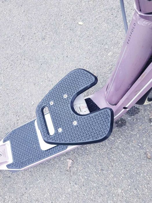 Продам самокат Оxelo для дорослих (в стані нового)