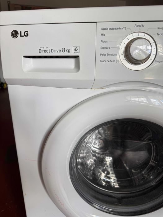Máquina Lavar Roupa LG FH4B8TDA (8kg / 1200 RPM) - Óptimo estado
