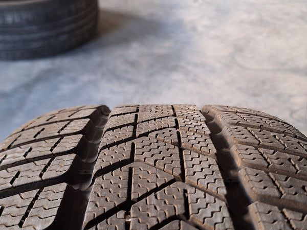 Pneu Pirelli Sottozero 3  245/45 R18